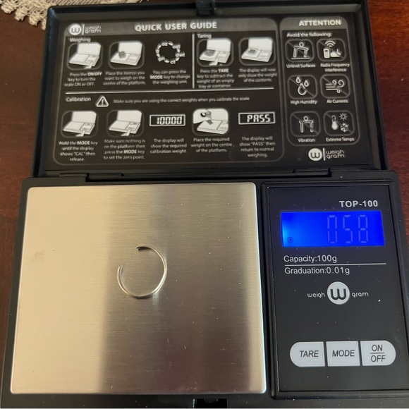 (2) 14k and (1) 10k white gold toe rings - Picture 8 of 14